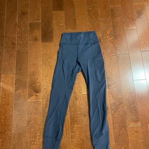 Lululemon leggings size 2